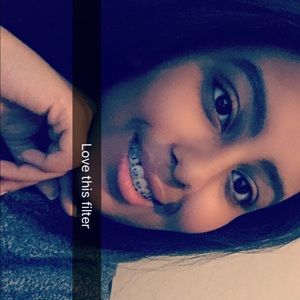 Meet your Posher, Samira