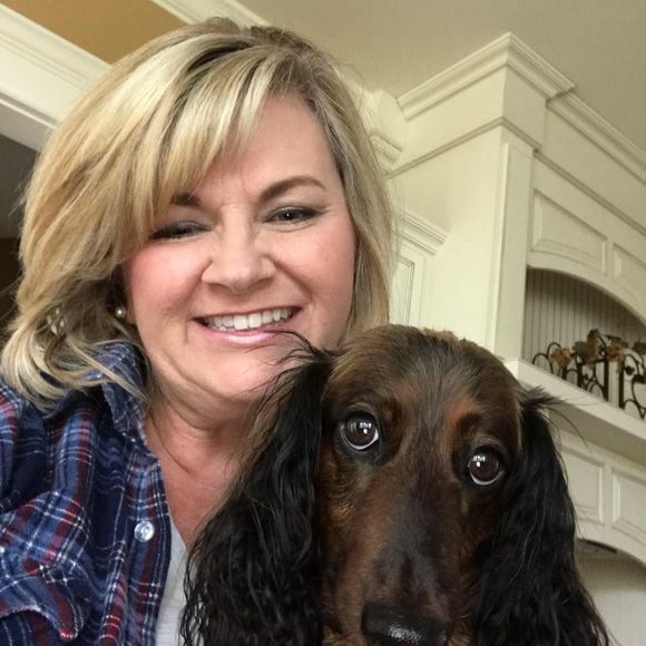 Meet your Posher, Kelly - Picture 2 of 2