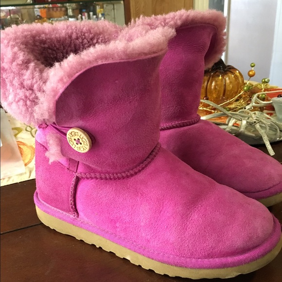 Purple Kids UGG Boots!