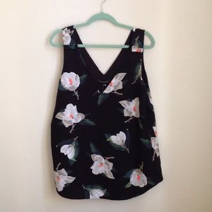 Banana republic silk tank blouse