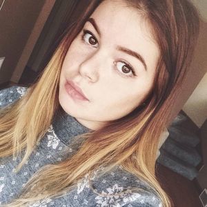 Meet your Posher, Elena