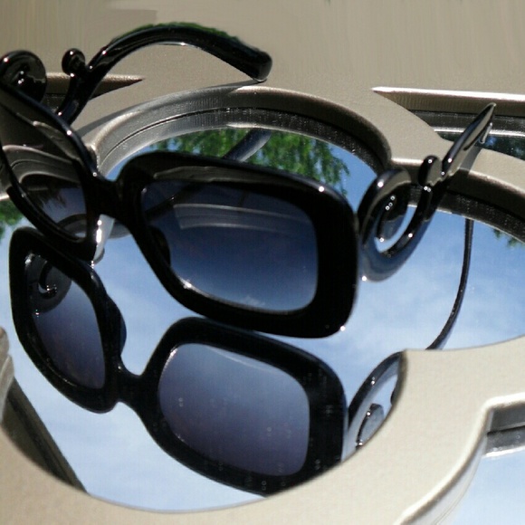 Scroll Up Sunnies both for $10