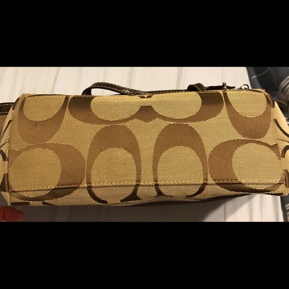 Authentic Coach tote bag - Picture 7 of 7