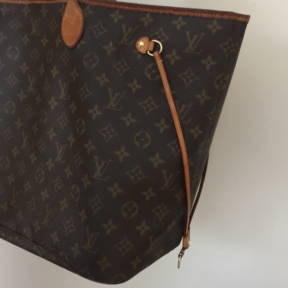 SOLD❌ Additional pics of LV