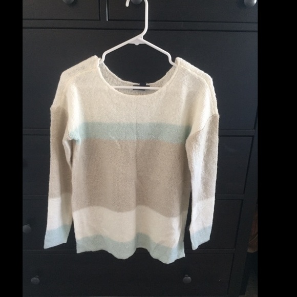 Like New, Gap boat neck sweater