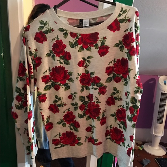 Small sweater. Fits a medium