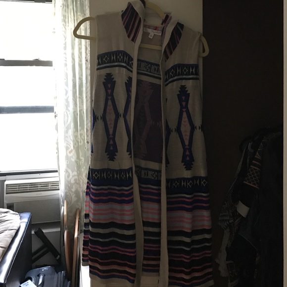 Sweater Vest - Picture 3 of 4