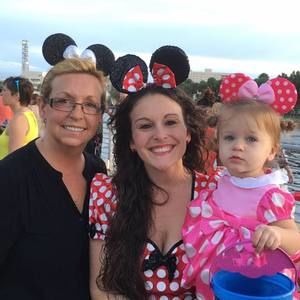 Meet your Posher, Nicole