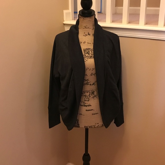 Size medium brand new with tag cardigan