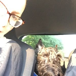 Meet your Posher, Emily