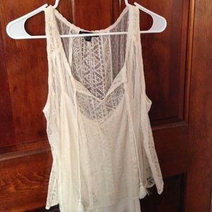 American Eagle outfitters sleeveless shirt