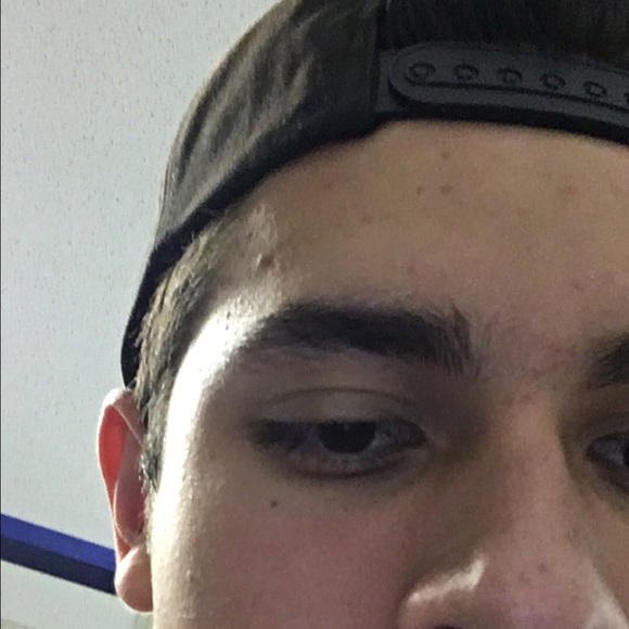 Meet your Posher, Julio - Picture 1 of 1