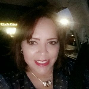 Meet your Posher, Sandra