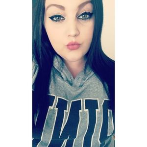 Meet your Posher, Bianca