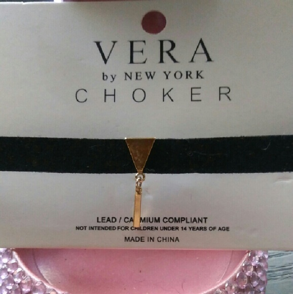 VERA by NEW YORK Velvet CHOKER