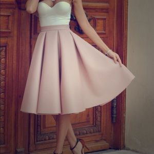 NWOT Pink High Waist Pleated Flare Skirt