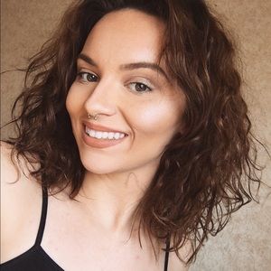 Meet your Posher, Dalana