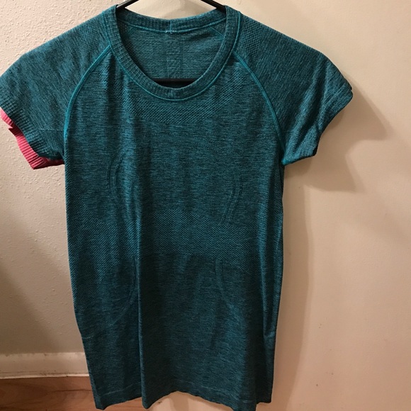 lululemon athletica Tops - Lulu top