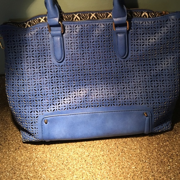 Stitch Fix Urban Expression Laser-cut tote