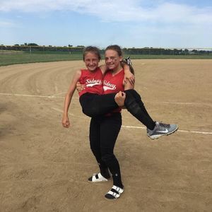 Meet your Posher, Jolie