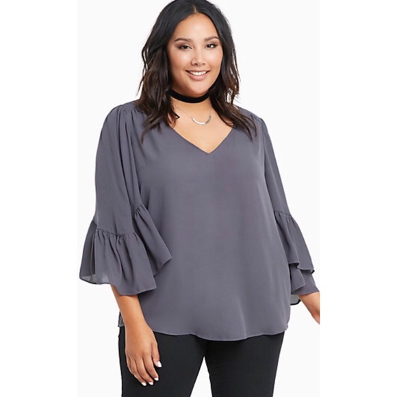 Torrid georgette grey bell sleeve top size 4x