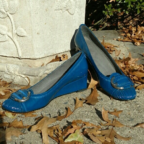 Blue Patent Wedge Pump