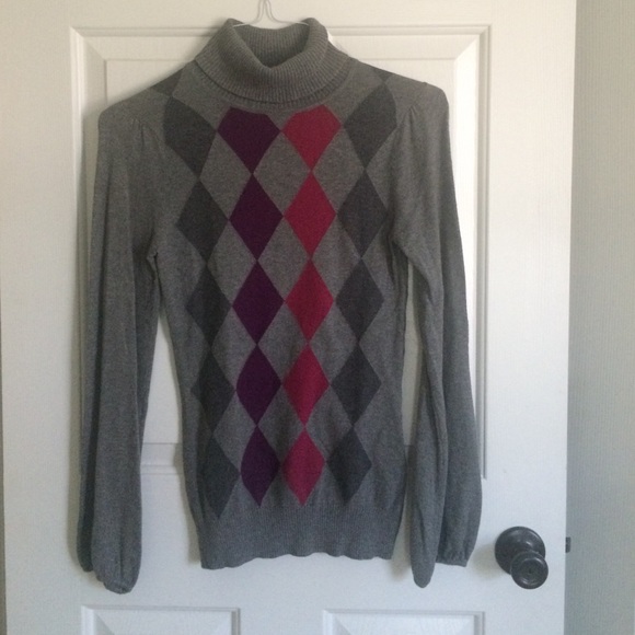 Gray Sonoma turtleneck sweater, size S
