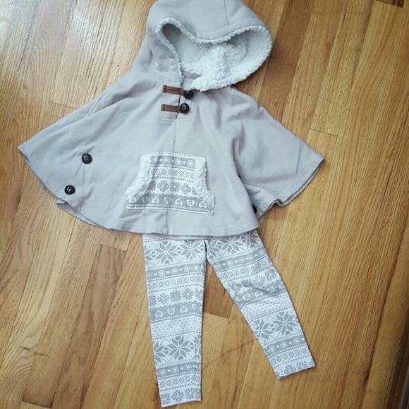 Poncho and matching pants set 2T