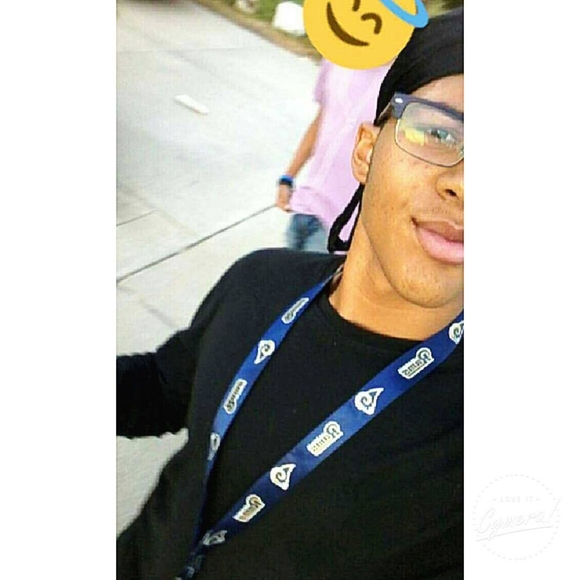 Meet your Posher, Alexander - Picture 1 of 1