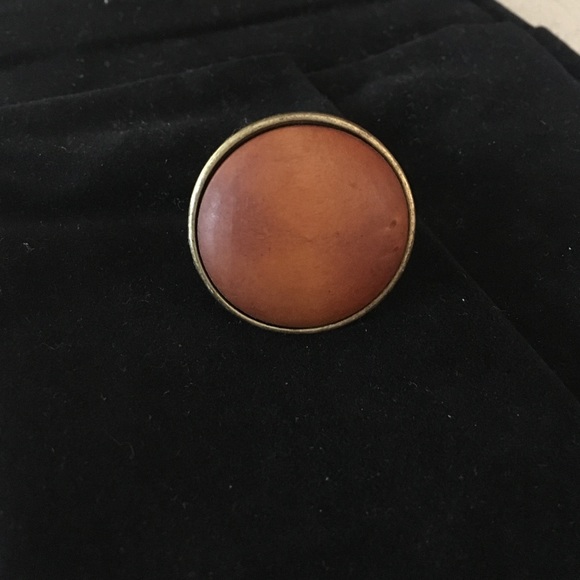 Wooden circle ring