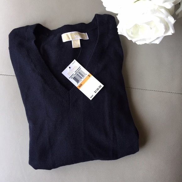 MICHAEL KORS navy sweater with zip deatiling