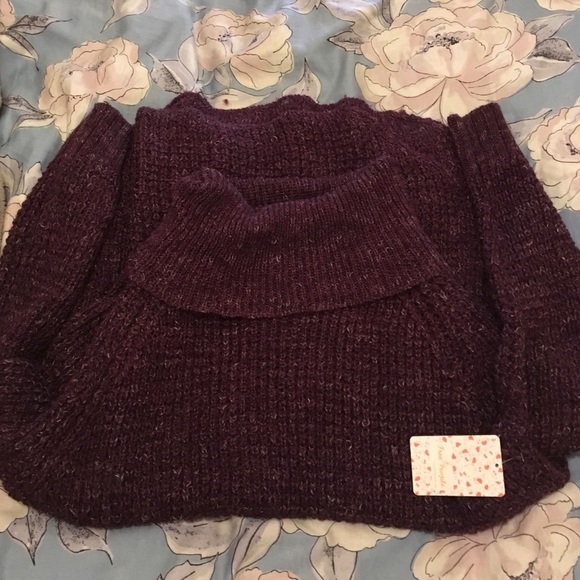 free people sweater!!