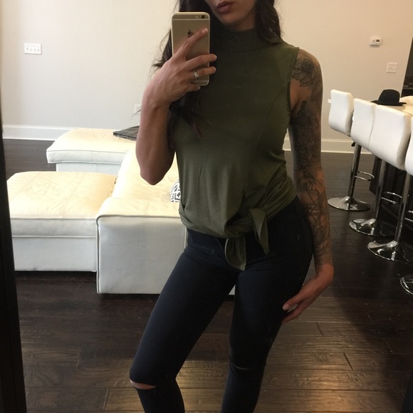 Olive Mock Neck Tunic Slit Tank - Picture 2 of 4