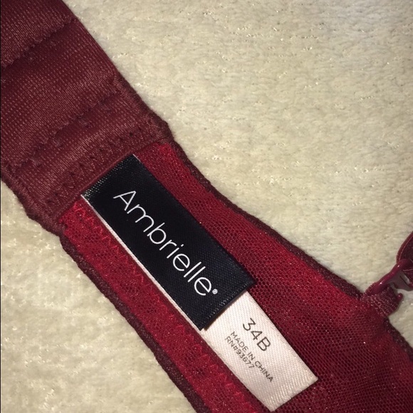 Ambrielle sexy red bra - Picture 3 of 3