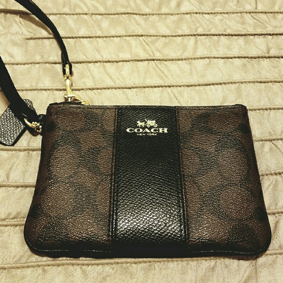 Authentic Coach wristlet - Picture 2 of 3
