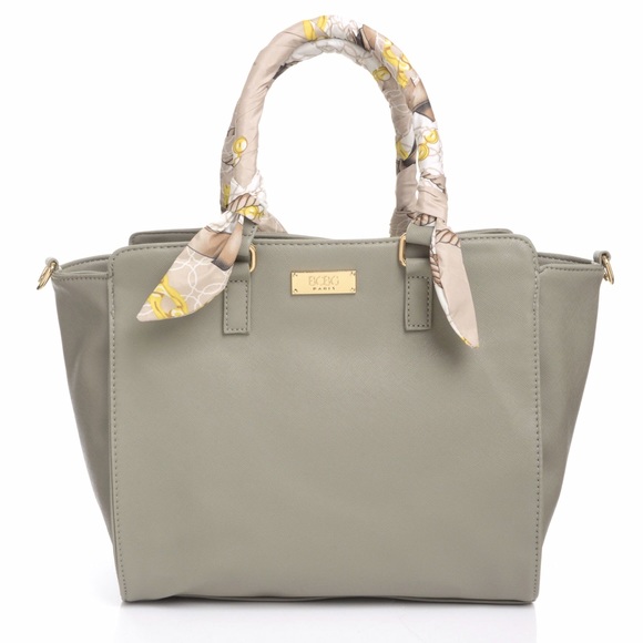 ⚜️ 🆕 {BCBG} • scarf story gray satchel