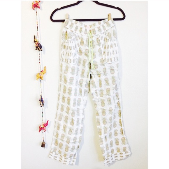 VS pineapple PJ pants
