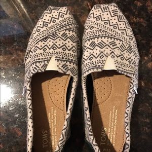 Women's TOMS Classic Casual Shoe