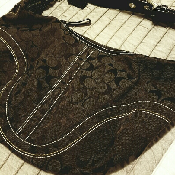 Authentic Coach bag - Picture 1 of 4