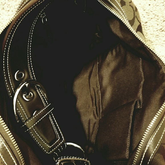 Authentic Coach bag - Picture 3 of 4