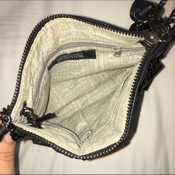 Kenneth Cole Reaction Black Front Ruffle Bag - Picture 4 of 4