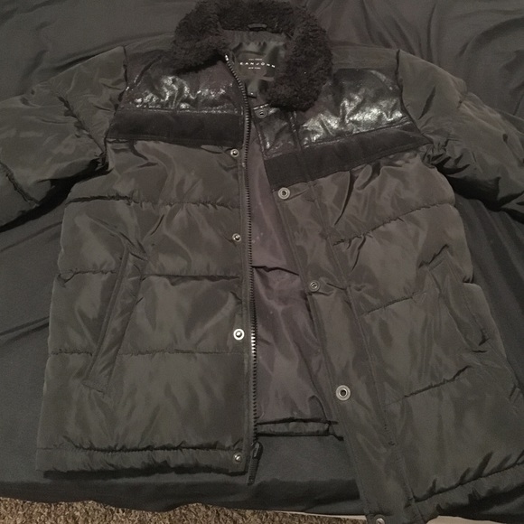 Sean John jacket with fur collar