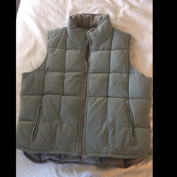Reversible blue and grey down vest