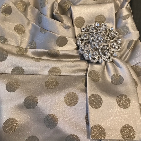 Eliza J Gold polka dot dress - Picture 3 of 4