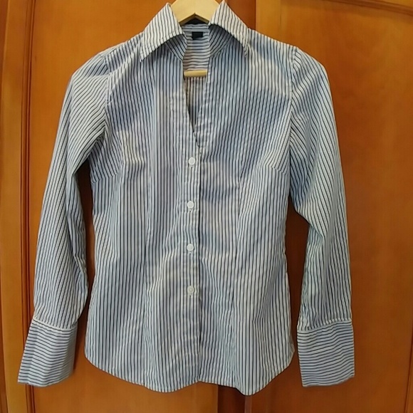 Express Tops - Express Design long sleeve blouse. Express Tops - Express Design long sleeve blouse.