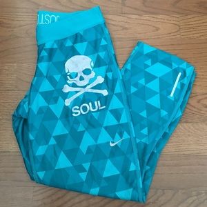 Green Nike Soul Cycle Cropped Pants