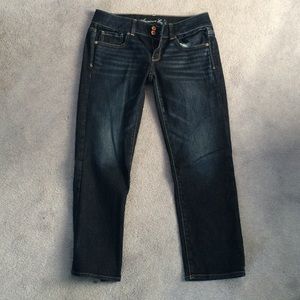 AE stretch artist capris size 8 regular