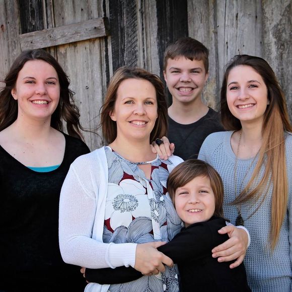 Meet your Posher, Lyndsay