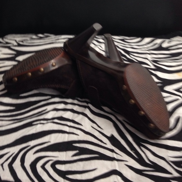 Stuart weitzman brown suede mules! - Picture 4 of 4