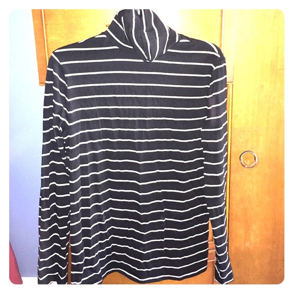 Turtle neck - Picture 1 of 1